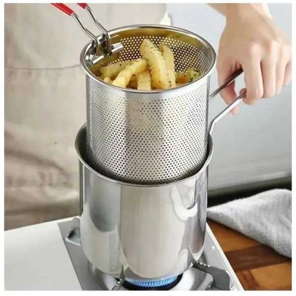Stainless Steel Deep Fryer Frying Pot With Strainer 1.2L Capacity